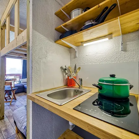 Soyouz Vanguard-100 By Interhome Le Corbier