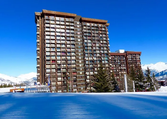 Soyouz Vanguard-100 By Interhome *