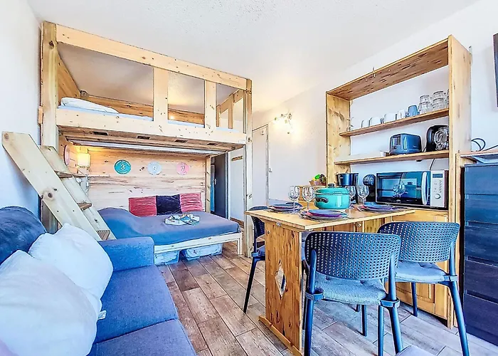 Soyouz Vanguard-100 By Interhome Le Corbier