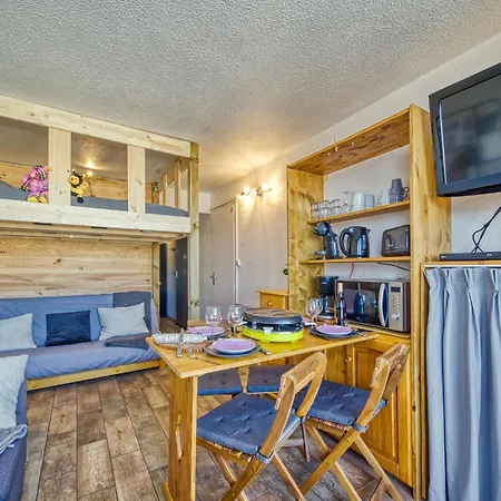 Soyouz Vanguard-100 By Interhome Daire *